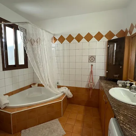 Apartment Entire Flat, In Paphos